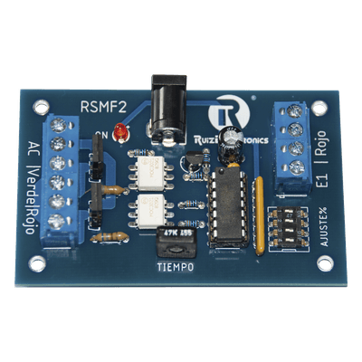 Tarjeta de Control para Semáforos / Gestión Aleatoria de Estados / Tiempo Ajustable 0.5-10 s / Contacto Seco / 12 VCC 500 mA / Modo Siempre Rojo