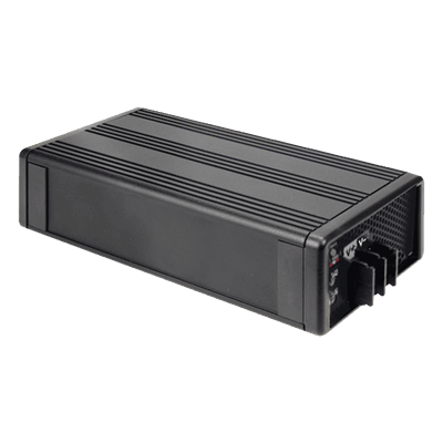 Cargador de Baterías / 12V / 13.5A / 205.2W / Entrada Universal 90-264 VCA / PFC Activo / Rango 55-180 Ah