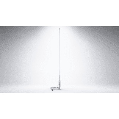 Antena Marina VHF / Base 1.2 m (3.9 ft) / 3 dB / 50 W / Cable RG-58 4.5 m (15 ft) / Banda Ancha 5 MHz / Soporte Latón Cromado